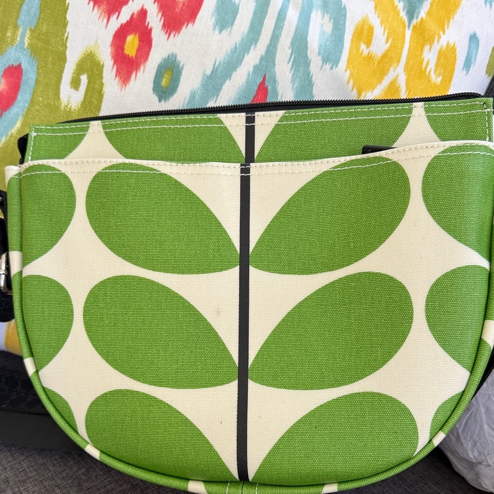 Orla Kiely Green Leaf Crossbody Bag - Picture 5 of 11